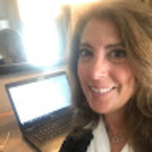 Meet your Posher, Elaine